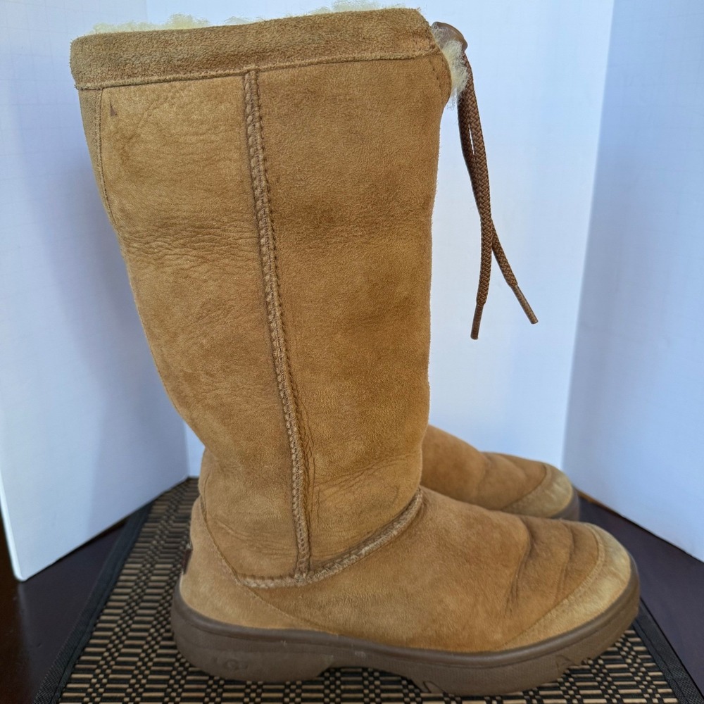 UGG Australia Womens 6‎ Tall Sheepskin Boots Chestnut Tan Leather 5250